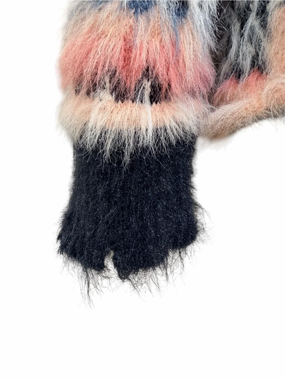 Urban Outfitters stay cozy